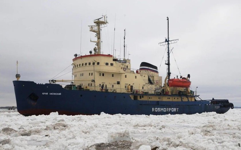 Ледокол Юрий Лисянский
