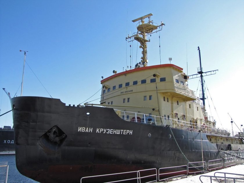 Ледокол Иван Крузенштерн