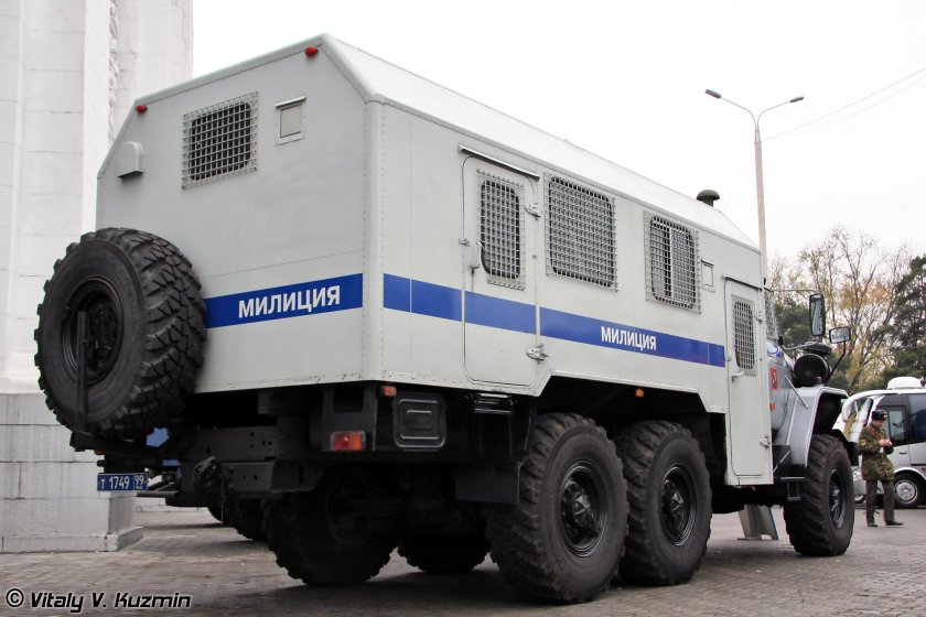 ВМ-4320 Урал-43203