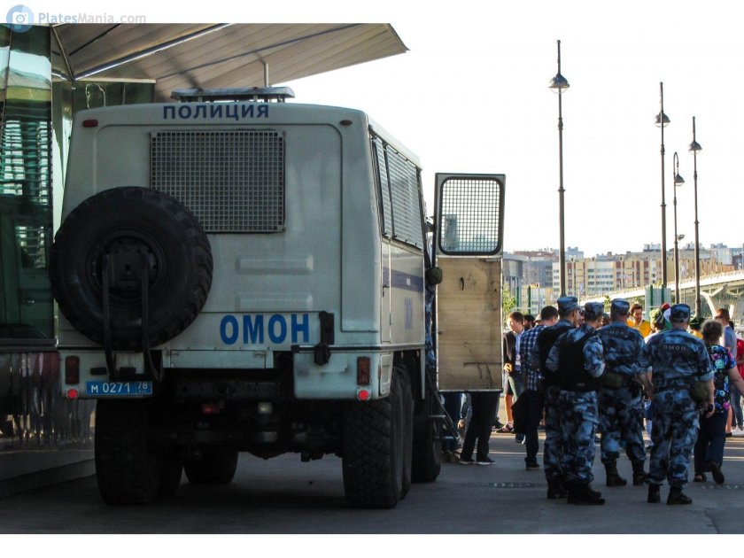 КАМАЗ ОМОН 4208