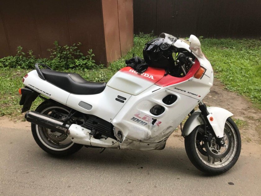 Honda CBR 1000f