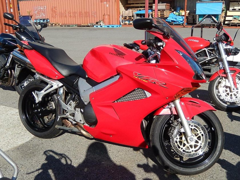 Honda VFR 800