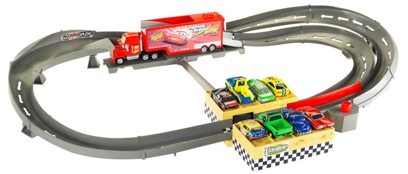 Mattel / cars игровой набор "гонка Смоки"