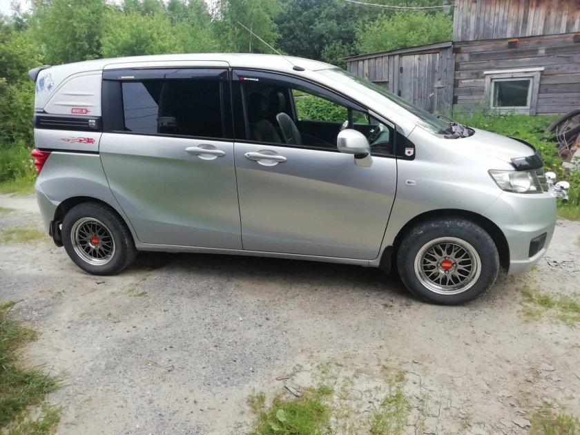Honda freed диски r16