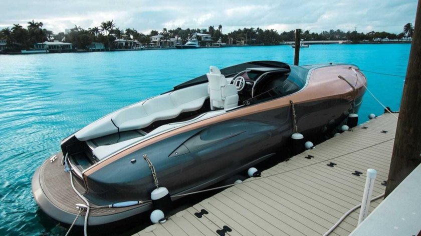 Lexus Sport Yacht