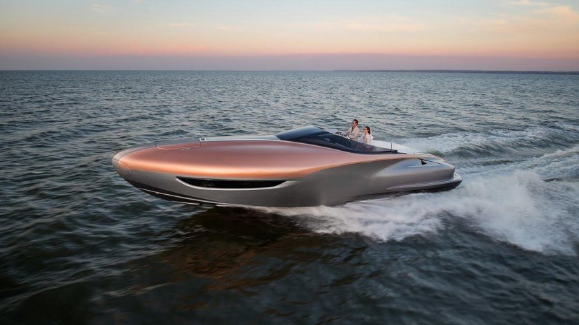 Lexus Yacht