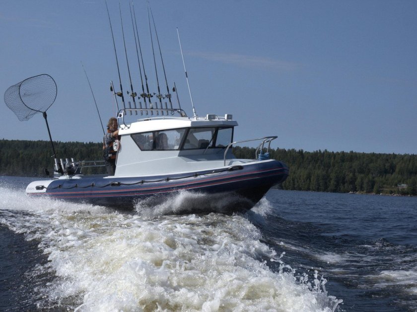 Катер Буревестник б-630 патруль