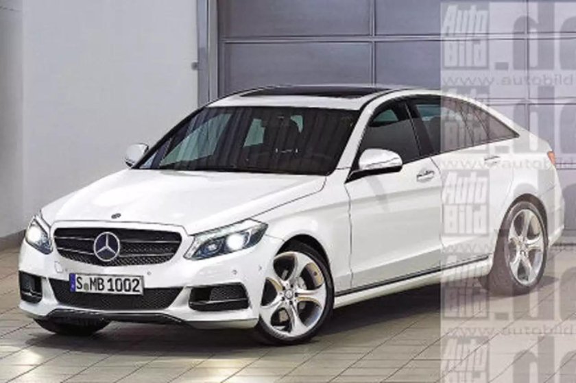 Mercedes Benz лифтбек