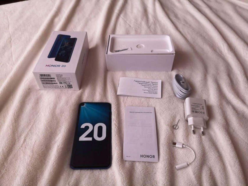 Honor 20 комплектация