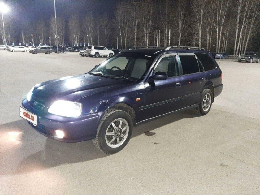 Хонда Orthia фиолетовая в Красноярске