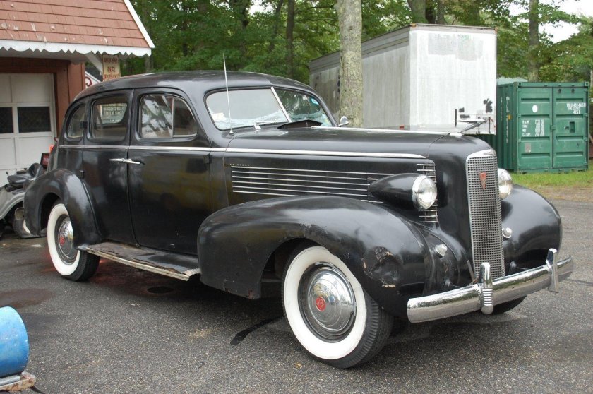 Кадиллак 1937