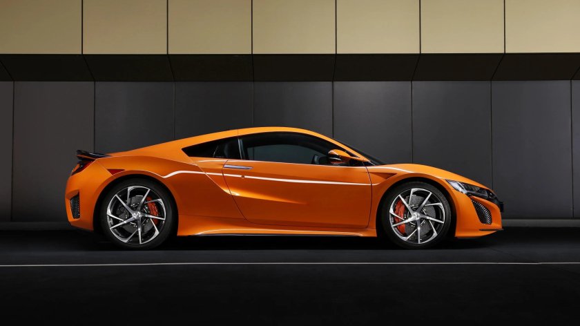 Хонда NSX 2019