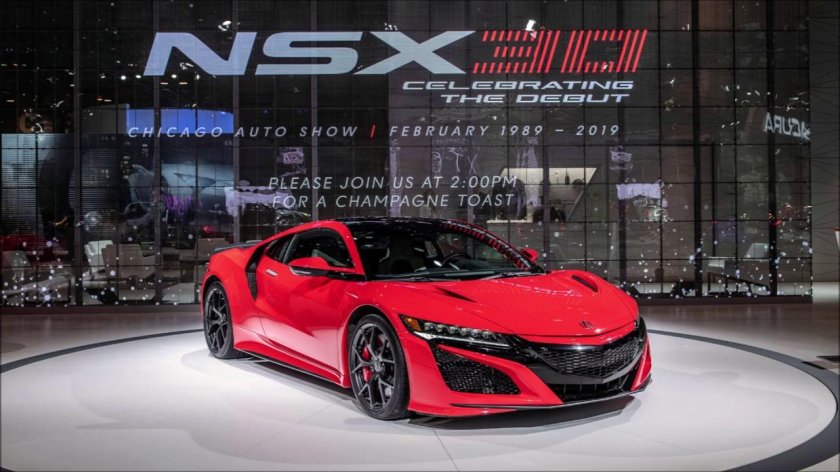 Акура NSX 2019