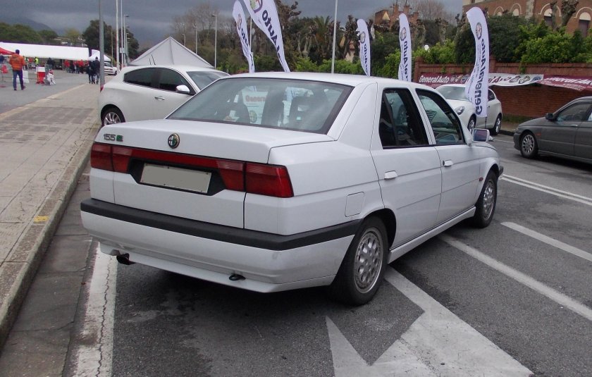 Альфа Ромео 155 q4