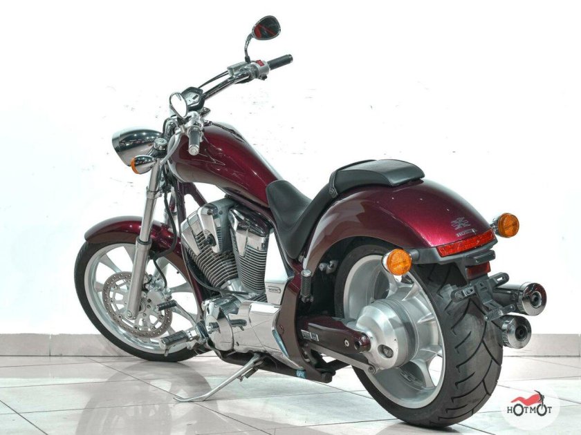 Honda vt1300cx Fury