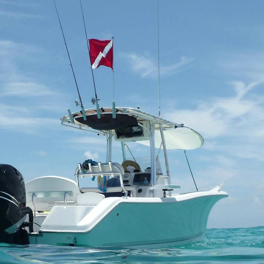 Спортивный катер