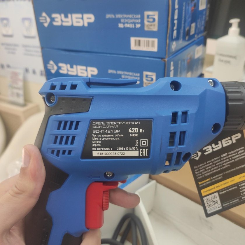 Дрель безударная ЗУБР Зд-п421 Эр