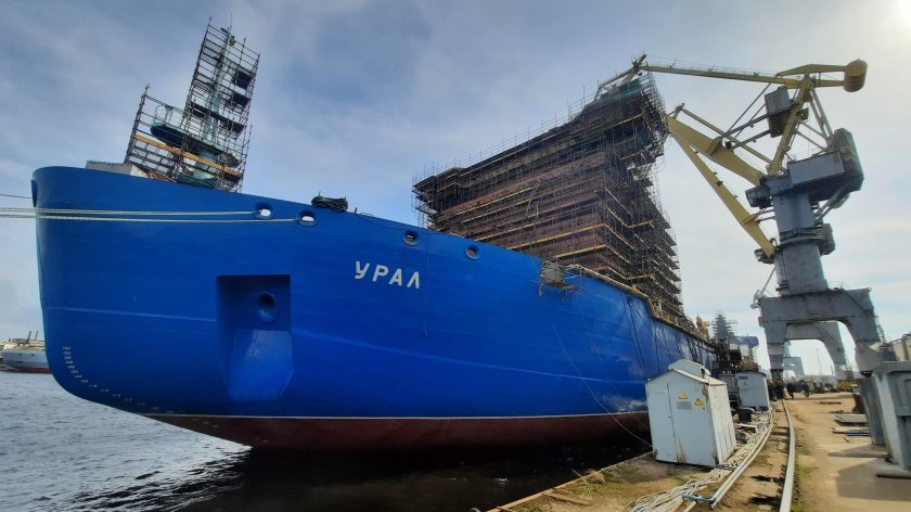 Атомный ледокол