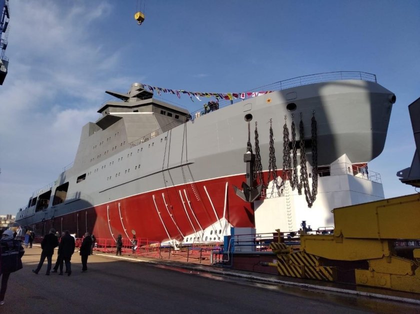 Иван Папанин ледокол