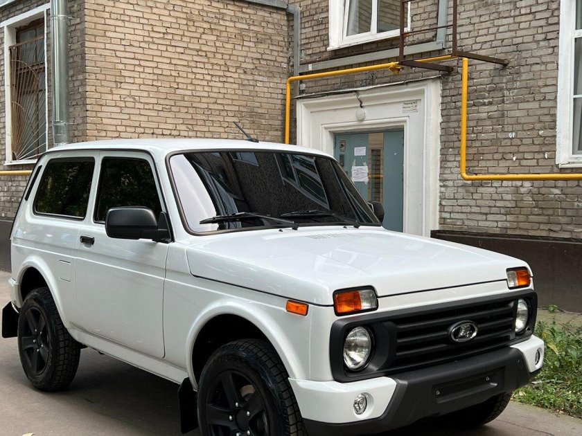ВАЗ (Lada) Niva Legend 2021 — 2024 i