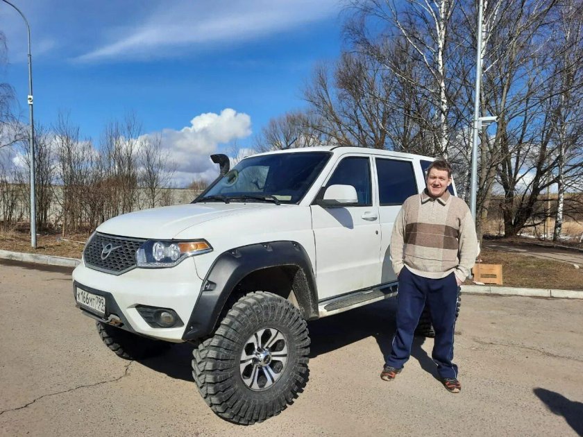 УАЗ Патриот пикап на 35 колесах