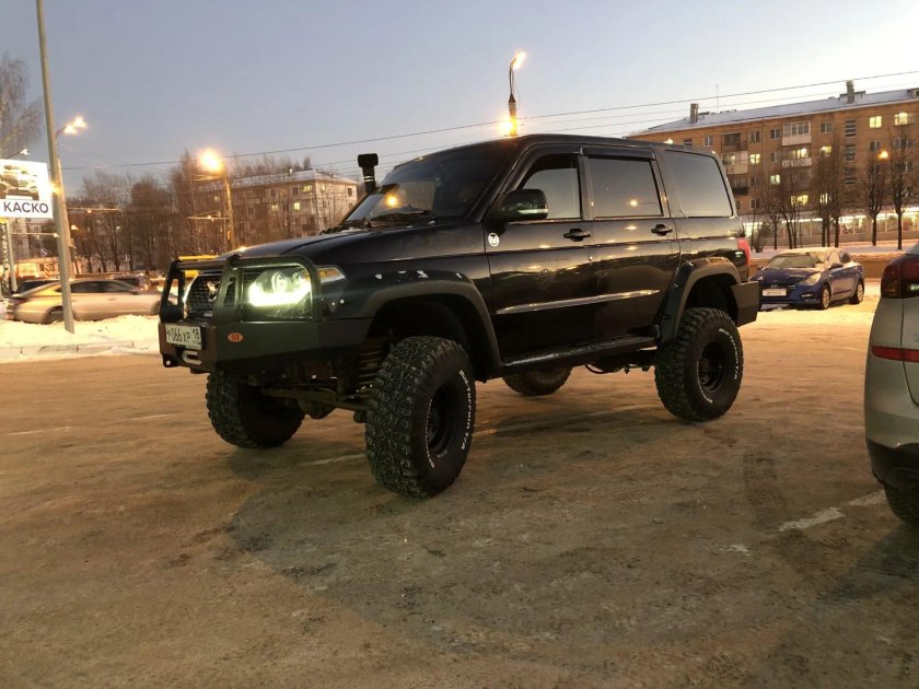 УАЗ Патриот на 35 колесах