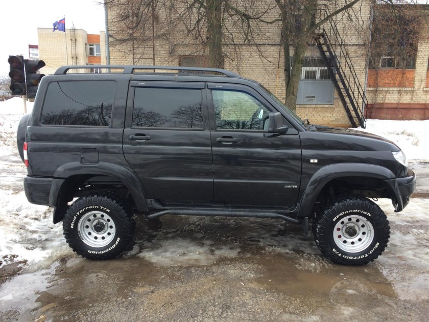 УАЗ Patriot 33 колеса