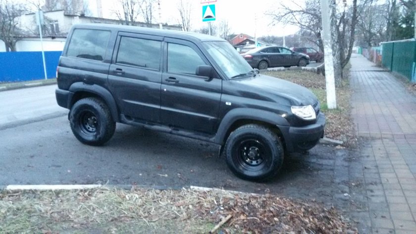 УАЗ Патриот r16