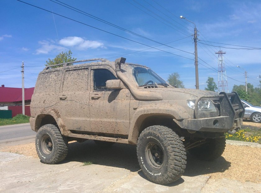 УАЗ Патриот пикап на 35 колесах
