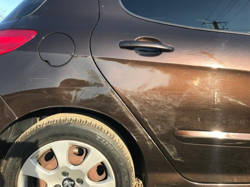 Пежо 308 коричневый