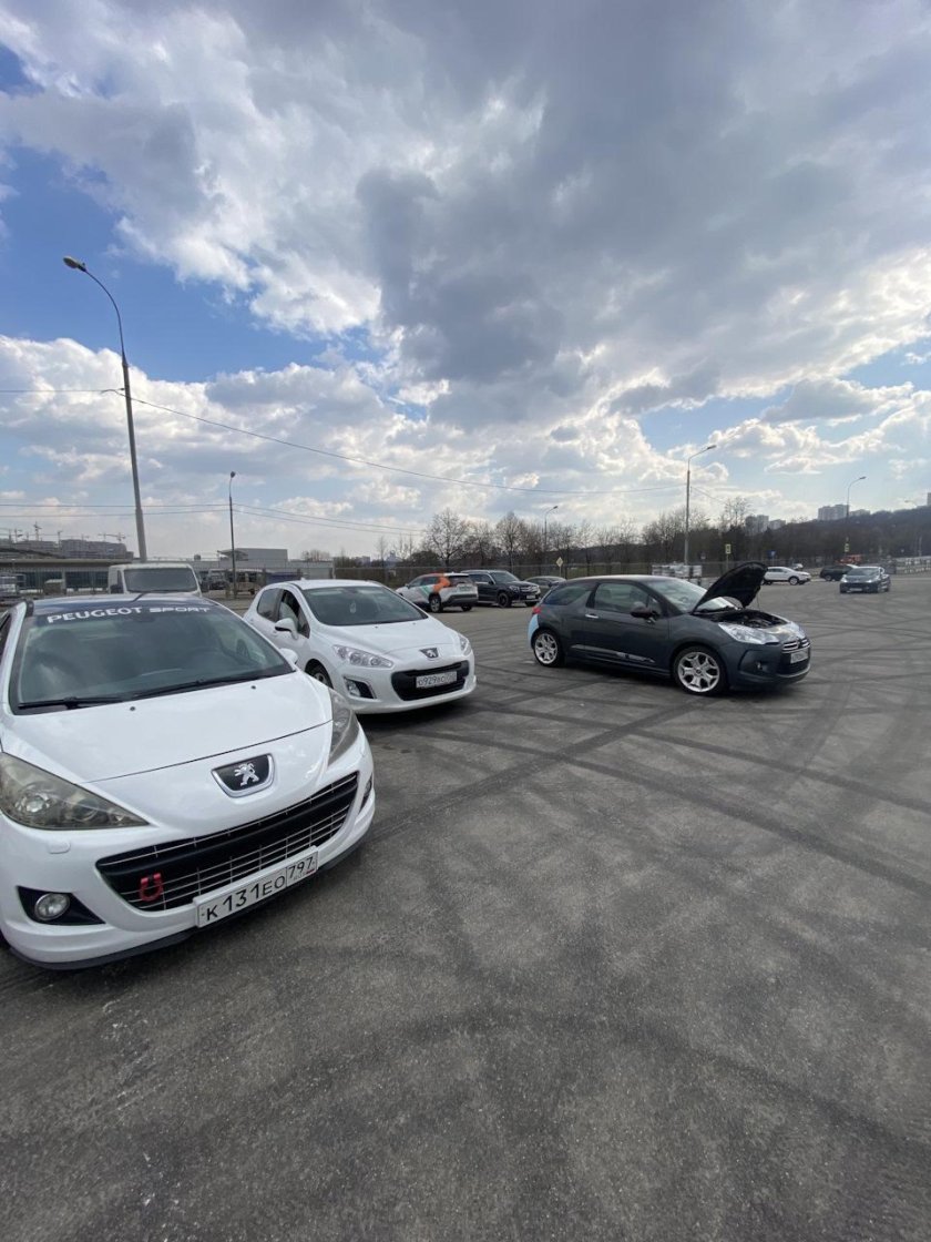 Пежо 308 такси