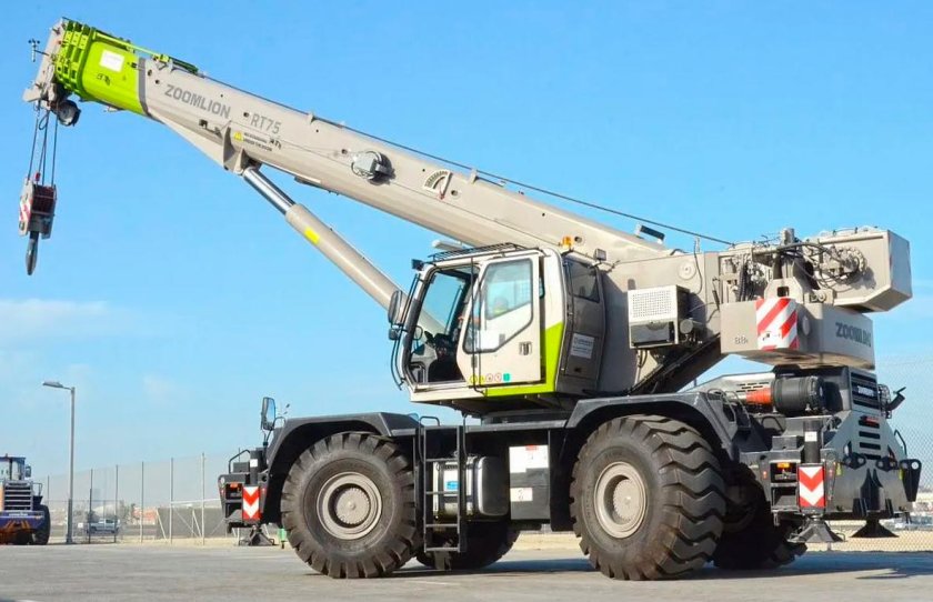 Zoomlion короткобазный кран