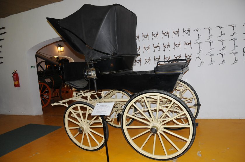 Фаэтон Конная коляска
