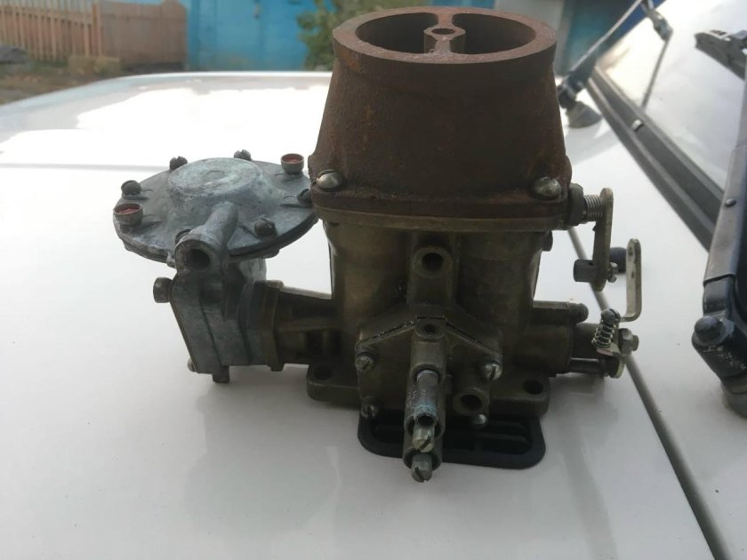 Карбюратор ЗИЛ-130 11 4407010 (под ГАЗ)