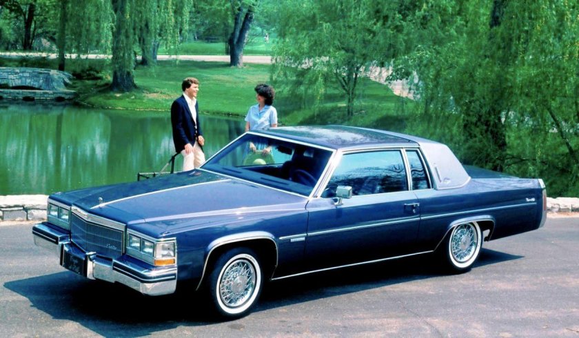 Кадиллак купе Девиль