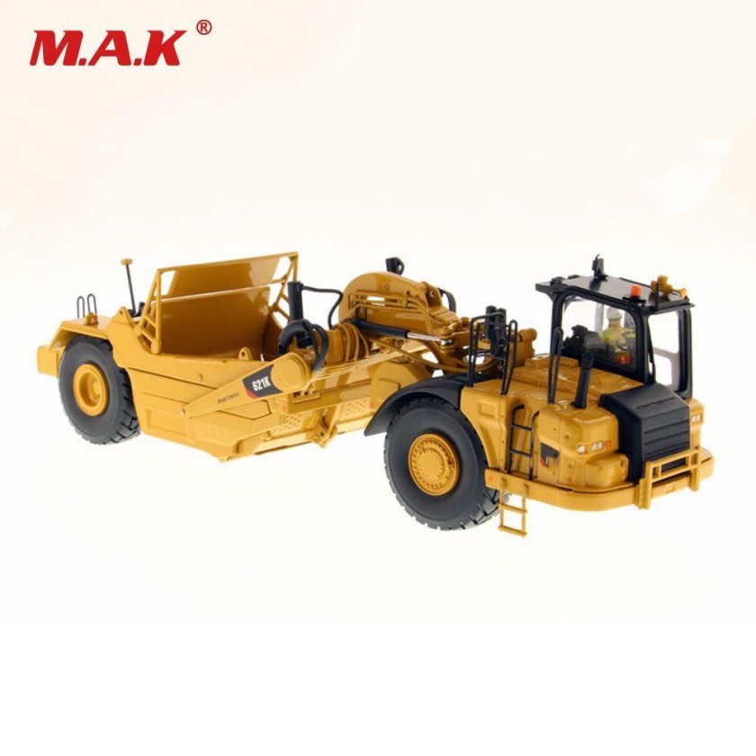 Модели Cat 1:43 621k