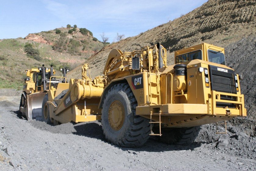 Катерпиллер 631g