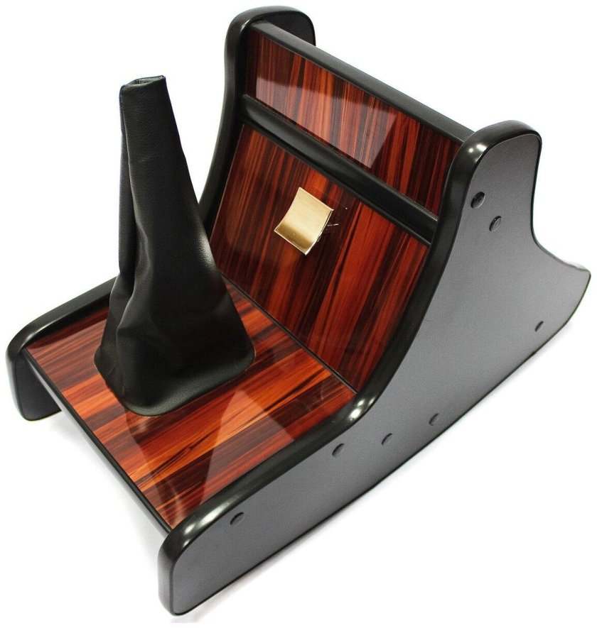 Консоль в авто