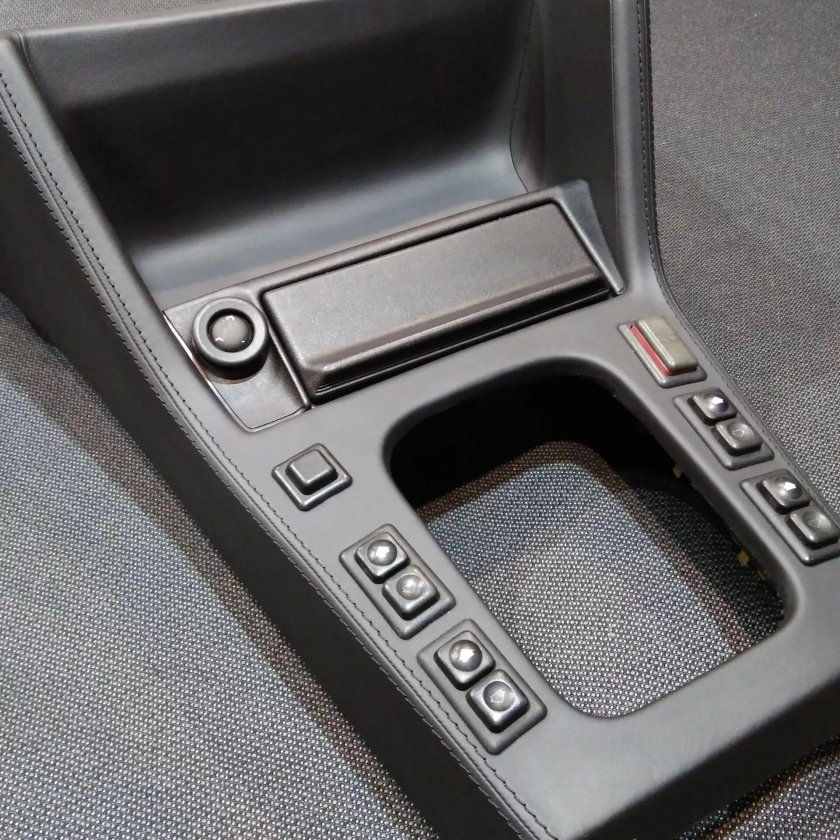 Центральная консоль BMW e90