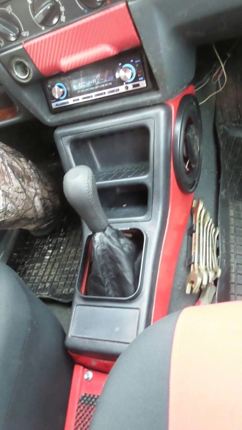 Центральная консоль Шкода Фелиция