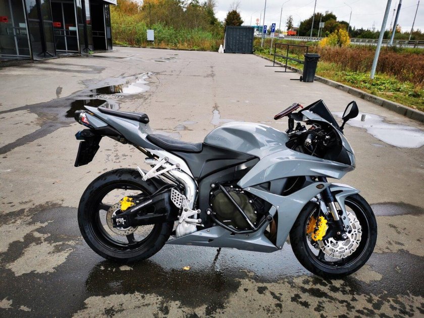 Хонда 600 кубов