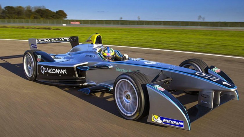 Formula e srt 01e