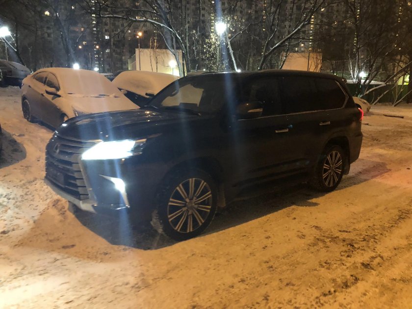Лексус ЛХ 570 тонированный