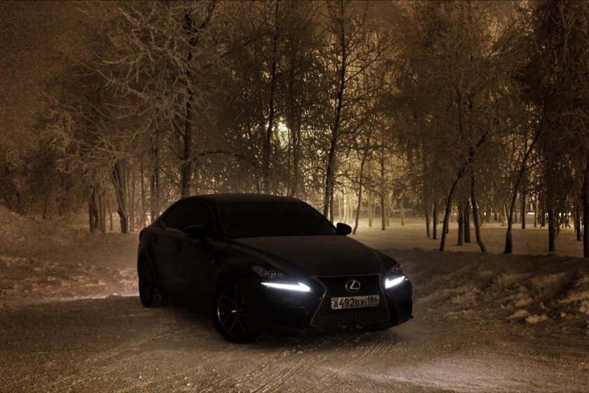 Лексус на закате