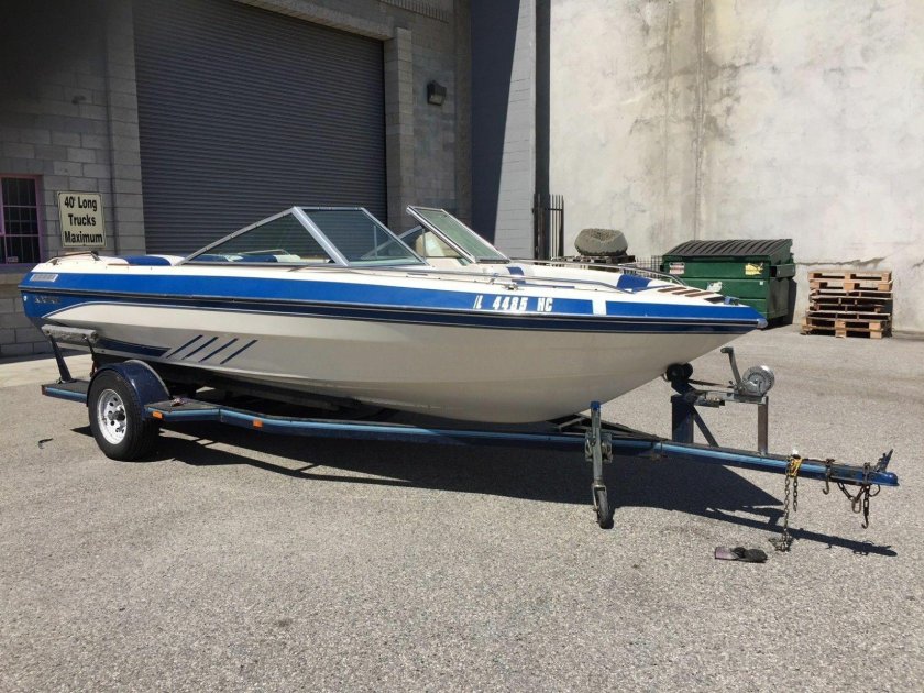 Катер Glastron 165