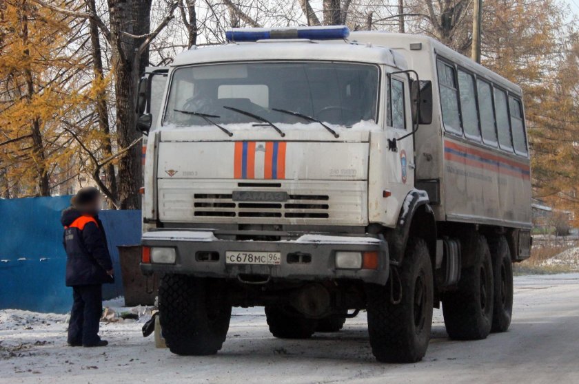 КАМАЗ НЕФАЗ 4208