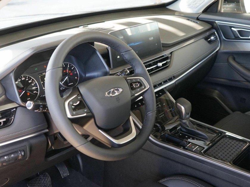 Чери Тиго 4 про 2023 салон