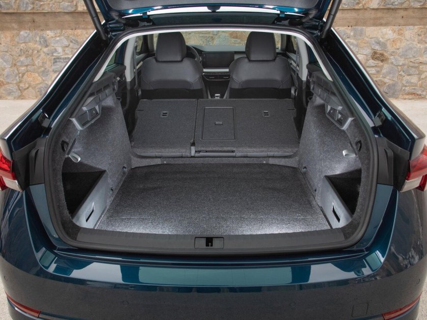 Skoda Octavia 2021 багажник