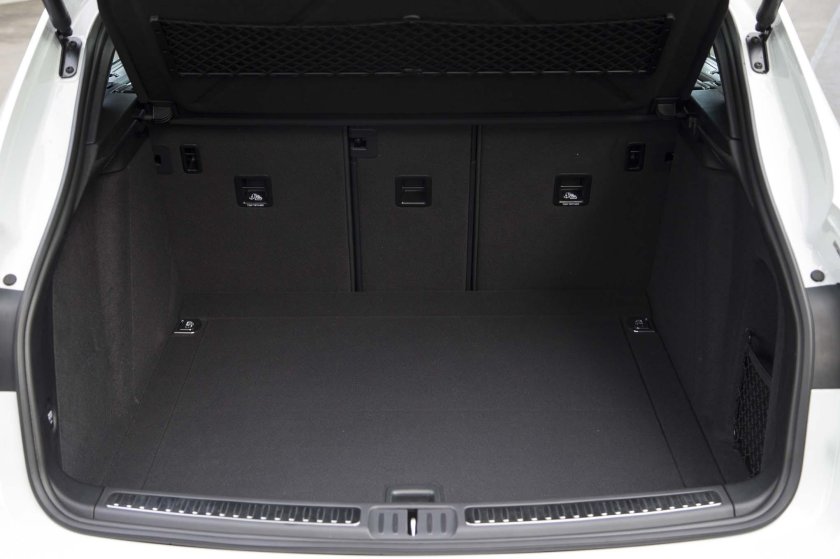 Открытый багажник