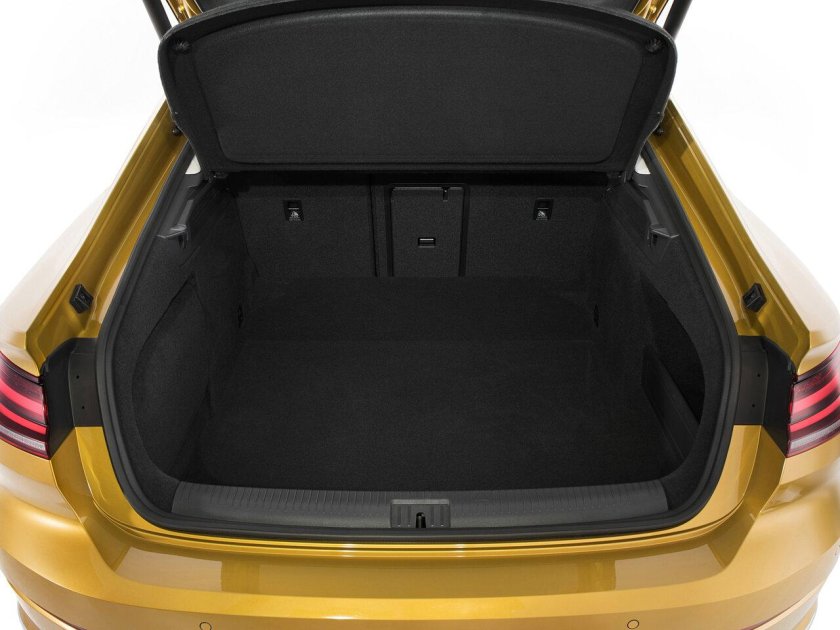 Volkswagen Arteon 2017 багажник